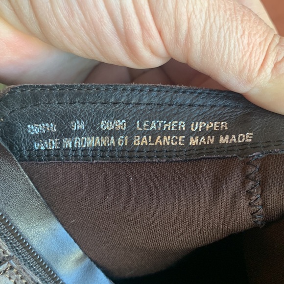 Clark’s Ankle Leather Boots - Picture 8 of 9